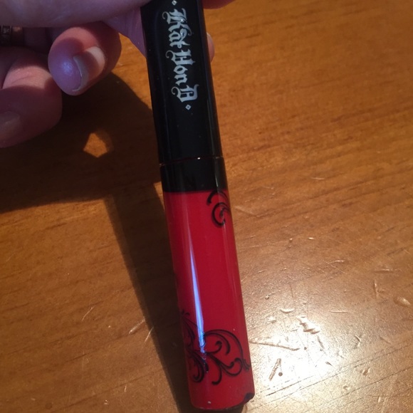 Kat Von D XO Vinyl Lip Cream - Picture 7 of 11
